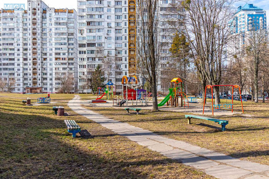 Продаж 3 кімнатної квартири (65/35/7), 7 пов. 9 пов. будинку, <a class="location-link" href="/kiev/" title="Недвижимость Київ">Київ</a>, <a class="location-link" href="/kiev/svyatoshinskij/" title="Недвижимость Святошинський район">Святошинський р-н</a>, Якуба Коласа вул., 6 (изображение 22)