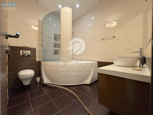 Продаж 2 кімнатної квартири (90/50/28), 13 пов. 21 пов. будинку, <a class="location-link" href="/kiev/" title="Недвижимость Київ">Київ</a>, <a class="location-link" href="/kiev/pecherskij/" title="Недвижимость Печерський район">Печерський р-н</a>, Старонаводницкая ул., 6Б (изображение 9)