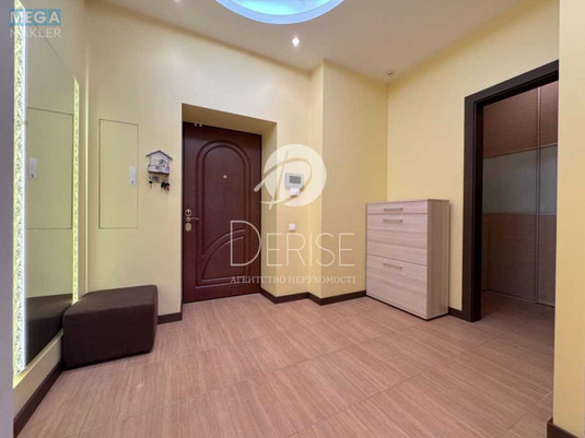 Продаж 2 кімнатної квартири (90/50/28), 13 пов. 21 пов. будинку, <a class="location-link" href="/kiev/" title="Недвижимость Київ">Київ</a>, <a class="location-link" href="/kiev/pecherskij/" title="Недвижимость Печерський район">Печерський р-н</a>, Старонаводницкая ул., 6Б (изображение 12)