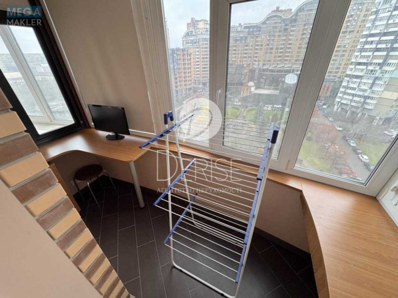 Продаж 2 кімнатної квартири (90/50/28), 13 пов. 21 пов. будинку, <a class="location-link" href="/kiev/" title="Недвижимость Київ">Київ</a>, <a class="location-link" href="/kiev/pecherskij/" title="Недвижимость Печерський район">Печерський р-н</a>, Старонаводницкая ул., 6Б (изображение 15)