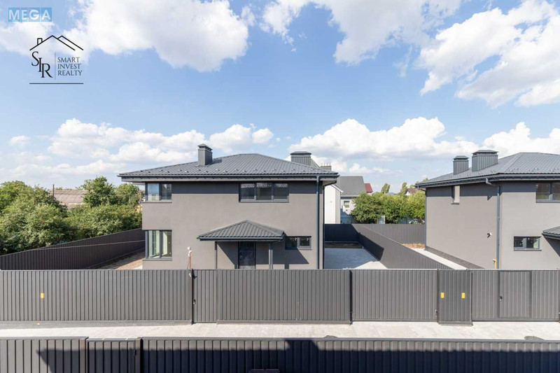 Продаж дома, 2&nbsp;поверху, 147&nbsp;кв.м, 5&nbsp;кімнат, ділянка 4&nbsp;сотки, <a class="location-link" href="/kiev/" title="Недвижимость Київ">Київ</a>, <a class="location-link" href="/kiev/solomenskij/" title="Недвижимость Солом'янський район">Солом'янський р-н</a>, Садовый пер., 35/72 (изображение 3)