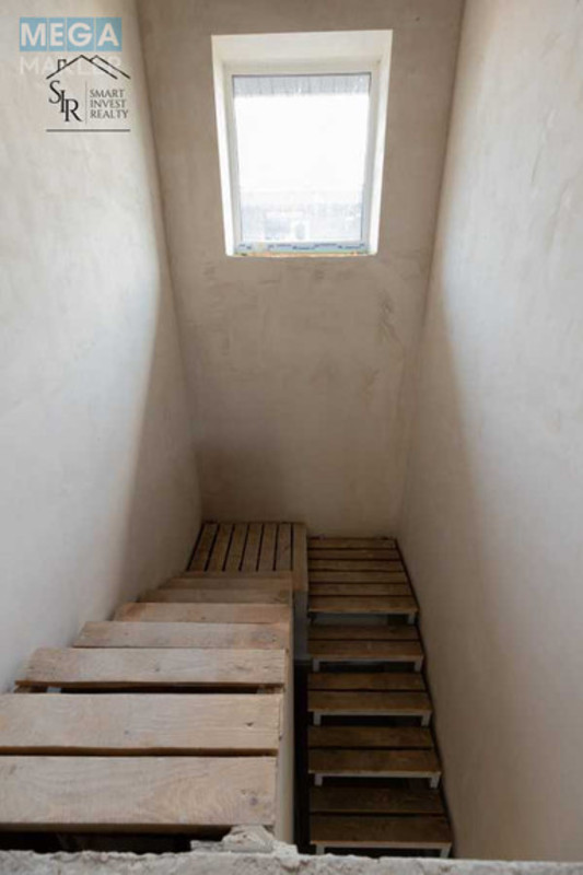 Продаж дома, 2&nbsp;поверху, 147&nbsp;кв.м, 5&nbsp;кімнат, ділянка 4&nbsp;сотки, <a class="location-link" href="/kiev/" title="Недвижимость Київ">Київ</a>, <a class="location-link" href="/kiev/solomenskij/" title="Недвижимость Солом'янський район">Солом'янський р-н</a>, Садовый пер., 35/72 (изображение 13)