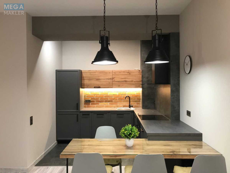 Оренда 2 кімнатної квартири, <a class="location-link" href="/kiev/" title="Недвижимость Київ">Київ</a>, <a class="location-link" href="/kiev/shevchenkovskij/" title="Недвижимость Шевченківський район">Шевченківський р-н</a>, Сечевых Стрельцов ул., 52а (изображение 2)