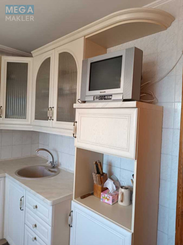 Оренда 2 кімнатної квартири, <a class="location-link" href="/kiev/" title="Недвижимость Київ">Київ</a>, <a class="location-link" href="/kiev/dneprovskij/" title="Недвижимость Дніпровський район">Дніпровський р-н</a>, Русанівська наб., 6 (изображение 12)