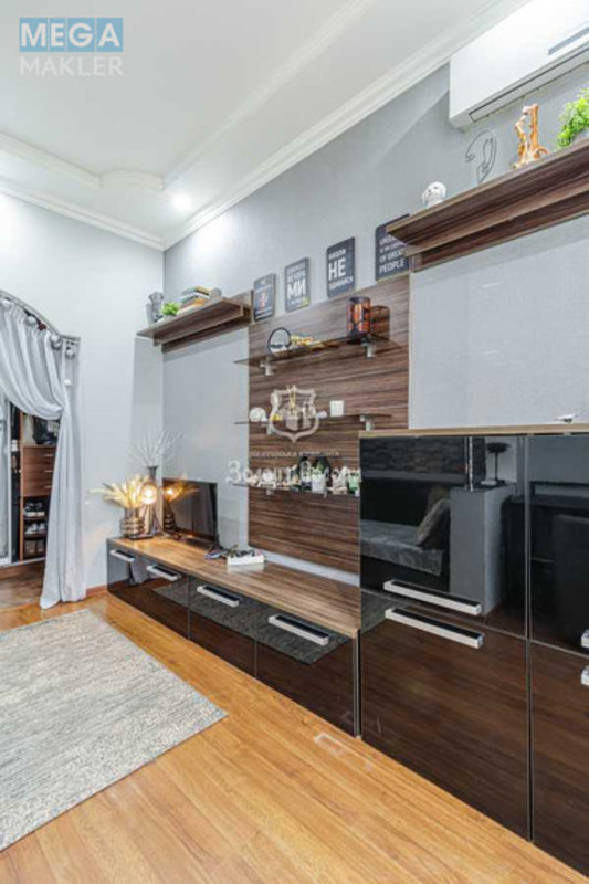 Продаж 2 кімнатної квартири (36/19/6), 6 пов. 6 пов. будинку, <a class="location-link" href="/kiev/" title="Недвижимость Київ">Київ</a>, <a class="location-link" href="/kiev/goloseevskij/" title="Недвижимость Голосіївський район">Голосіївський р-н</a>, Антоновича вул., 12 (изображение 4)