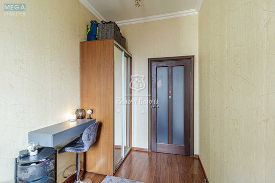 Продаж 2 кімнатної квартири (36/19/6), 6 пов. 6 пов. будинку, <a class="location-link" href="/kiev/" title="Недвижимость Київ">Київ</a>, <a class="location-link" href="/kiev/goloseevskij/" title="Недвижимость Голосіївський район">Голосіївський р-н</a>, Антоновича вул., 12 (изображение 7)