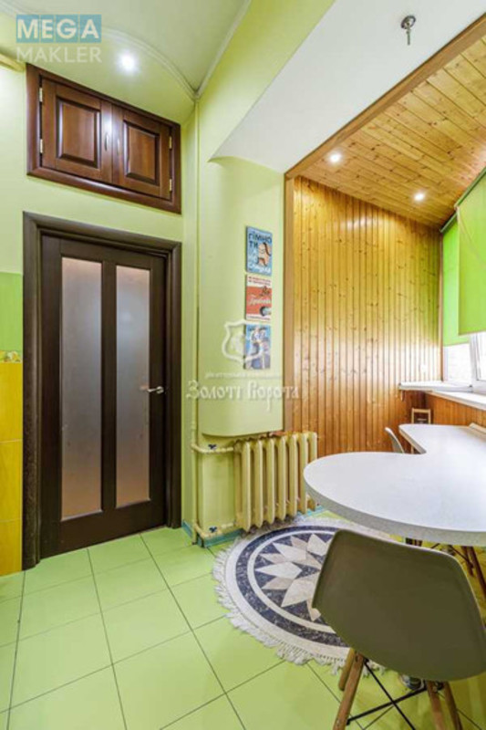 Продаж 2 кімнатної квартири (36/19/6), 6 пов. 6 пов. будинку, <a class="location-link" href="/kiev/" title="Недвижимость Київ">Київ</a>, <a class="location-link" href="/kiev/goloseevskij/" title="Недвижимость Голосіївський район">Голосіївський р-н</a>, Антоновича вул., 12 (изображение 14)