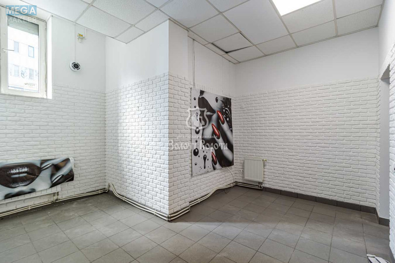 Продаж комерційної нерухомості, 64,10&nbsp;кв.м, под офис, <a class="location-link" href="/kiev/" title="Недвижимость Київ">Київ</a>, <a class="location-link" href="/kiev/svyatoshinskij/" title="Недвижимость Святошинський район">Святошинський р-н</a>, Берестейський просп., 131 (изображение 3)