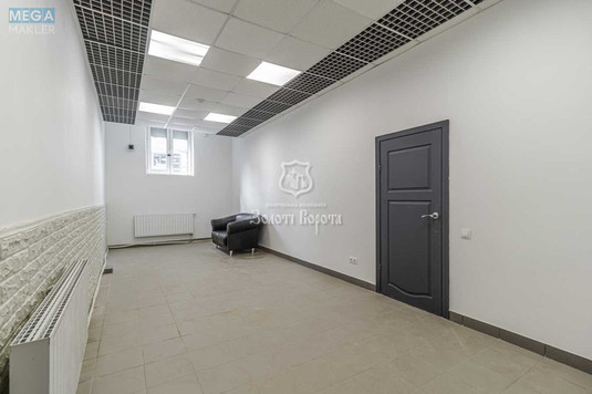 Продаж комерційної нерухомості, 64,10&nbsp;кв.м, под офис, <a class="location-link" href="/kiev/" title="Недвижимость Київ">Київ</a>, <a class="location-link" href="/kiev/svyatoshinskij/" title="Недвижимость Святошинський район">Святошинський р-н</a>, Берестейський просп., 131 (изображение 6)