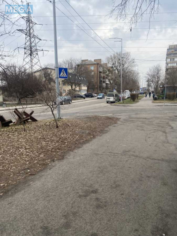 Оренда 2 кімнатної квартири, <a class="location-link" href="/kiev/" title="Недвижимость Київ">Київ</a>, <a class="location-link" href="/kiev/solomenskij/" title="Недвижимость Солом'янський район">Солом'янський р-н</a>, Волгоградская ул., 9 (изображение 21)