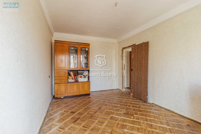 Продаж 3 кімнатної квартири (60/44/6), 5 пов. 5 пов. будинку, <a class="location-link" href="/kiev/" title="Недвижимость Київ">Київ</a>, <a class="location-link" href="/kiev/svyatoshinskij/" title="Недвижимость Святошинський район">Святошинський р-н</a>, Ромена Роллана бульв., 4Г (изображение 10)