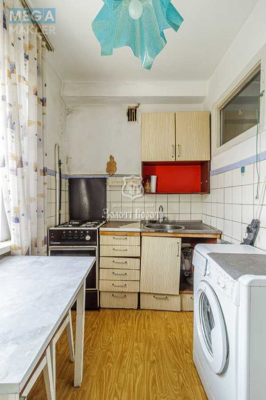 Продаж 3 кімнатної квартири (60/44/6), 5 пов. 5 пов. будинку, <a class="location-link" href="/kiev/" title="Недвижимость Київ">Київ</a>, <a class="location-link" href="/kiev/svyatoshinskij/" title="Недвижимость Святошинський район">Святошинський р-н</a>, Ромена Роллана бульв., 4Г (изображение 12)