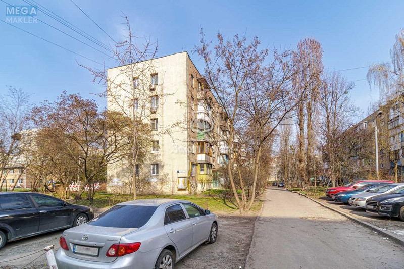 Продаж 3 кімнатної квартири (60/44/6), 5 пов. 5 пов. будинку, <a class="location-link" href="/kiev/" title="Недвижимость Київ">Київ</a>, <a class="location-link" href="/kiev/svyatoshinskij/" title="Недвижимость Святошинський район">Святошинський р-н</a>, Ромена Роллана бульв., 4Г (изображение 23)
