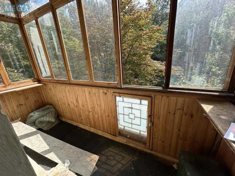 Продаж 2 кімнатної квартири (54/?/7,7), 3 пов. 4 пов. будинку, <a class="location-link" href="/kiev/" title="Недвижимость Київ">Київ</a>, <a class="location-link" href="/kiev/pecherskij/" title="Недвижимость Печерський район">Печерський р-н</a>, Круглоуніверситетська вул., 2/1 (изображение 5)