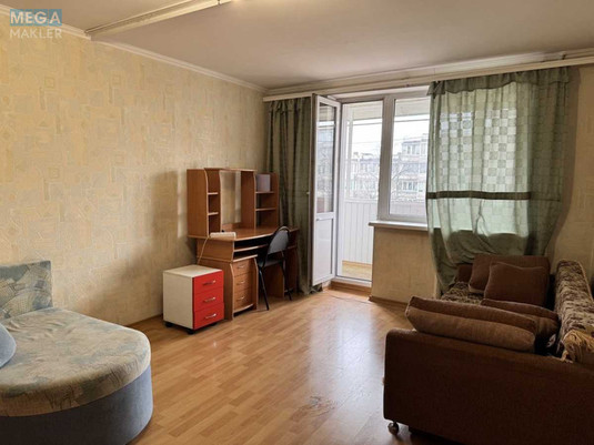 Оренда 1 кімнатної квартири, <a class="location-link" href="/kiev/" title="Недвижимость Київ">Київ</a>, <a class="location-link" href="/kiev/svyatoshinskij/" title="Недвижимость Святошинський район">Святошинський р-н</a>, Михаила Котельникова ул., 87 (изображение 4)