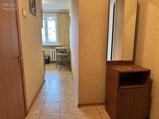 Оренда 1 кімнатної квартири, <a class="location-link" href="/kiev/" title="Недвижимость Київ">Київ</a>, <a class="location-link" href="/kiev/svyatoshinskij/" title="Недвижимость Святошинський район">Святошинський р-н</a>, Михаила Котельникова ул., 87 (изображение 8)