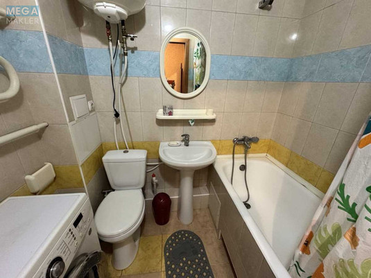 Оренда 1 кімнатної квартири, <a class="location-link" href="/kiev/" title="Недвижимость Київ">Київ</a>, <a class="location-link" href="/kiev/svyatoshinskij/" title="Недвижимость Святошинський район">Святошинський р-н</a>, Михаила Котельникова ул., 87 (изображение 10)