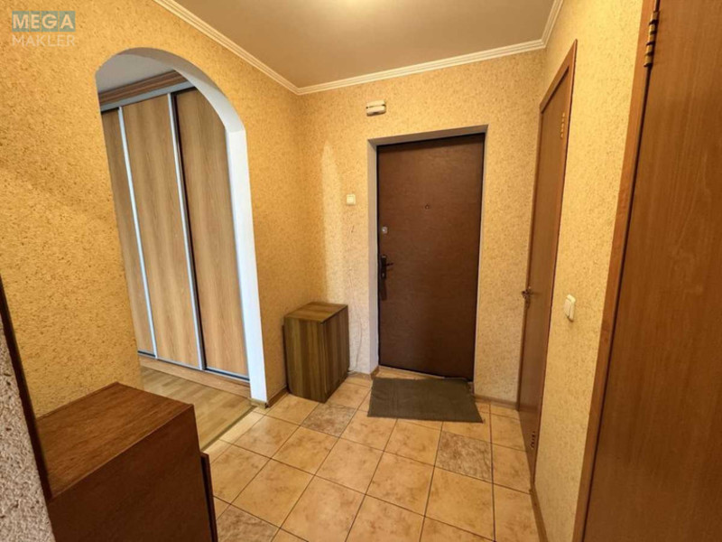 Оренда 1 кімнатної квартири, <a class="location-link" href="/kiev/" title="Недвижимость Київ">Київ</a>, <a class="location-link" href="/kiev/svyatoshinskij/" title="Недвижимость Святошинський район">Святошинський р-н</a>, Михаила Котельникова ул., 87 (изображение 13)