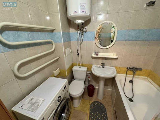 Оренда 1 кімнатної квартири, <a class="location-link" href="/kiev/" title="Недвижимость Київ">Київ</a>, <a class="location-link" href="/kiev/svyatoshinskij/" title="Недвижимость Святошинський район">Святошинський р-н</a>, Михаила Котельникова ул., 87 (изображение 14)