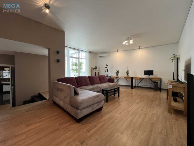 Продаж 3 кімнатної квартири (171/89/16), 18 пов. 19 пов. будинку, <a class="location-link" href="/kiev/" title="Недвижимость Київ">Київ</a>, <a class="location-link" href="/kiev/goloseevskij/" title="Недвижимость Голосіївський район">Голосіївський р-н</a>, Ломоносова ул., 50/2 (изображение 9)