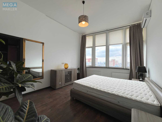 Продаж 2 кімнатної квартири (172/89/15), 18 пов. 18 пов. будинку, <a class="location-link" href="/kiev/" title="Недвижимость Київ">Київ</a>, <a class="location-link" href="/kiev/goloseevskij/" title="Недвижимость Голосіївський район">Голосіївський р-н</a>, Ломоносова ул., 50/2 (изображение 2)