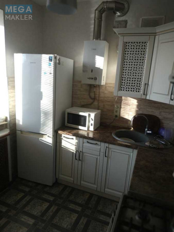 Продаж 5 кімнатної квартири (167/101/25), 5 пов. 5 пов. будинку, <a class="location-link" href="/kiev/" title="Недвижимость Київ">Київ</a>, <a class="location-link" href="/kiev/pecherskij/" title="Недвижимость Печерський район">Печерський р-н</a>, Анрі Барбюса вул., 5А (изображение 6)