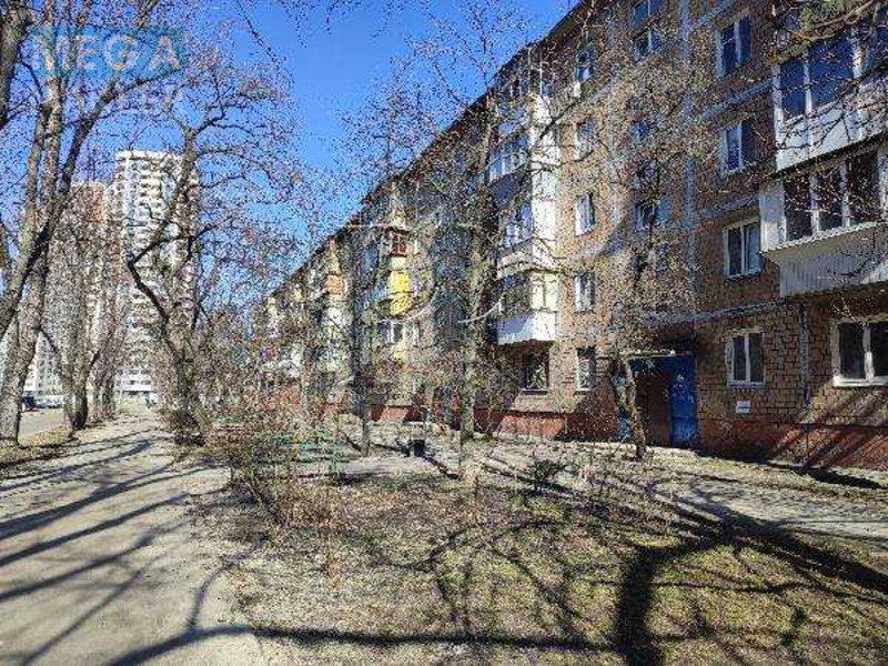 Продаж 2 кімнатної квартири (47/30/7), 2 пов. 5 пов. будинку, <a class="location-link" href="/kiev/" title="Недвижимость Київ">Київ</a>, <a class="location-link" href="/kiev/dneprovskij/" title="Недвижимость Дніпровський район">Дніпровський р-н</a>, Сєрова Валентина вулиця, 36 (изображение 14)