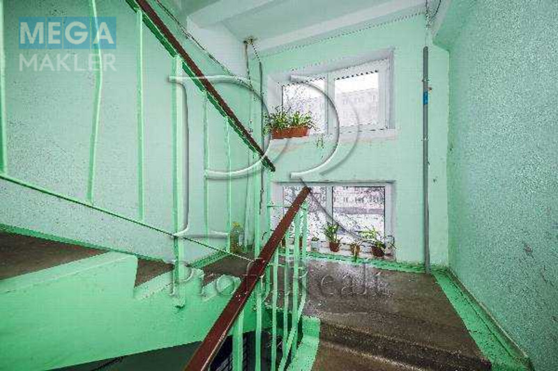 Продаж 2 кімнатної квартири (47/30/7), 2 пов. 5 пов. будинку, <a class="location-link" href="/kiev/" title="Недвижимость Київ">Київ</a>, <a class="location-link" href="/kiev/dneprovskij/" title="Недвижимость Дніпровський район">Дніпровський р-н</a>, Сєрова Валентина вулиця, 36 (изображение 16)