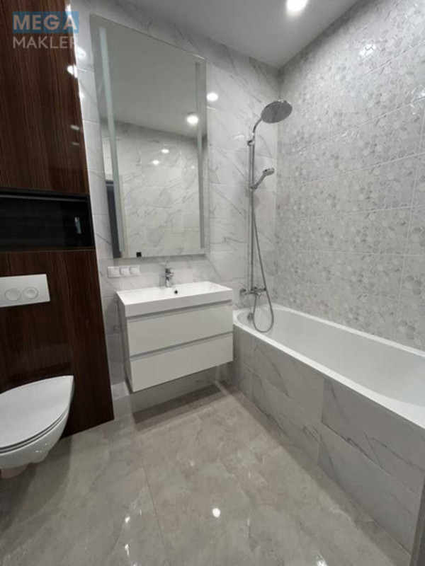 Продаж 3 кімнатної квартири (101/66/10,8), 7 пов. 18 пов. будинку, <a class="location-link" href="/kiev/" title="Недвижимость Київ">Київ</a>, <a class="location-link" href="/kiev/shevchenkovskij/" title="Недвижимость Шевченківський район">Шевченківський р-н</a>, Кирило-Мефодіївська вул., 2 (изображение 6)