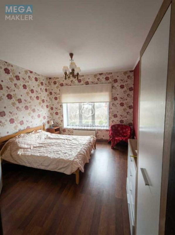 Продаж дома, 2&nbsp;поверху, 280&nbsp;кв.м, 5&nbsp;кімнат, ділянка 12&nbsp;соток, <a class="location-link" href="/chubinskoe/" title="Недвижимость Чубинське">Чубинське</a>, Вербицького вул., 11 (изображение 3)