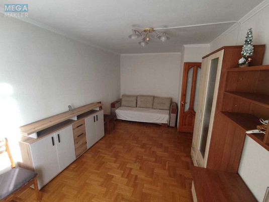 Оренда 1 кімнатної квартири, <a class="location-link" href="/kiev/" title="Недвижимость Київ">Київ</a>, <a class="location-link" href="/kiev/shevchenkovskij/" title="Недвижимость Шевченківський район">Шевченківський р-н</a>, Олени Теліги вул., 31/1 (изображение 2)