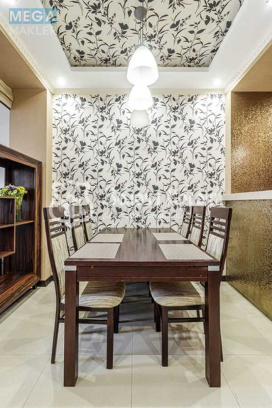 Продаж 2 кімнатної квартири (70/44,6/4,7), 12 пов. 14 пов. будинку, <a class="location-link" href="/kiev/" title="Недвижимость Київ">Київ</a>, <a class="location-link" href="/kiev/goloseevskij/" title="Недвижимость Голосіївський район">Голосіївський р-н</a>, Жилянська вул., 59 (изображение 2)