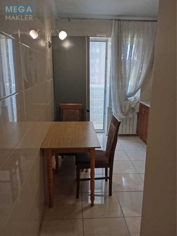 Оренда 2 кімнатної квартири, <a class="location-link" href="/odessa/" title="Недвижимость Одеса">Одеса</a>, <a class="location-link" href="/odessa/suvorovskij/" title="Недвижимость Суворовський район">Суворовський р-н</a>, Князя Владимира Великого, 112 (изображение 16)