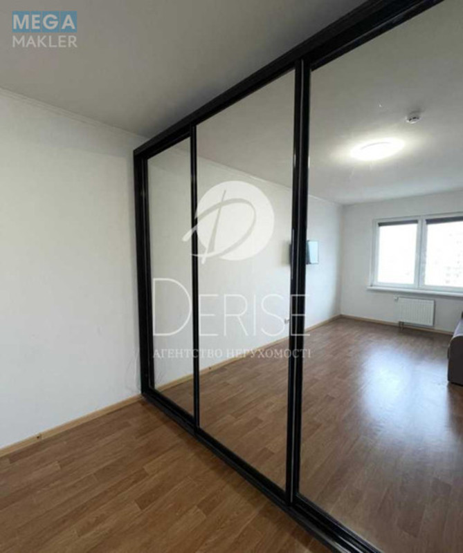 Продаж 1 кімнатної квартири (37/20/12), 21 пов. 25 пов. будинку, <a class="location-link" href="/kiev/" title="Недвижимость Київ">Київ</a>, <a class="location-link" href="/kiev/darnickij/" title="Недвижимость Дарницький район">Дарницький р-н</a>, Софії Русової вул., 7Г (изображение 3)