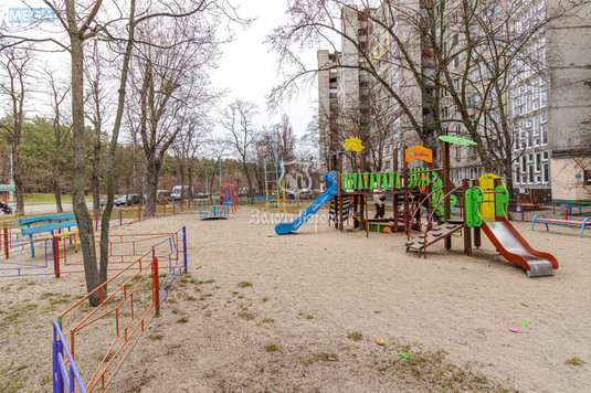 Продаж 2 кімнатної квартири (47,1/27/5,9), 5 пов. 12 пов. будинку, <a class="location-link" href="/kiev/" title="Недвижимость Київ">Київ</a>, <a class="location-link" href="/kiev/desnyanskij/" title="Недвижимость Деснянський район">Деснянський р-н</a>, Космонавта Волкова вул., 8 (изображение 18)