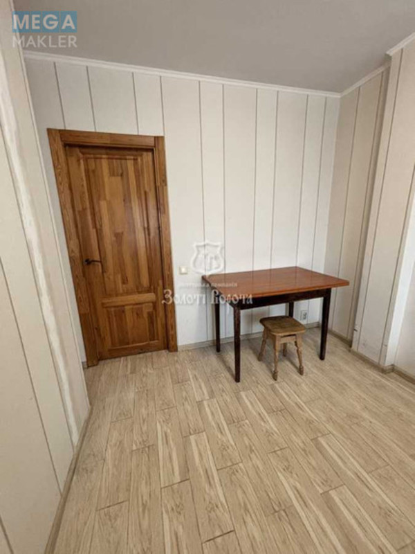 Продаж 2 кімнатної квартири (35,7/25,1/4,7), 3 пов. 3 пов. будинку, <a class="location-link" href="/kiev/" title="Недвижимость Київ">Київ</a>, <a class="location-link" href="/kiev/darnickij/" title="Недвижимость Дарницький район">Дарницький р-н</a>, 53-а Садова вул., 16а (изображение 6)