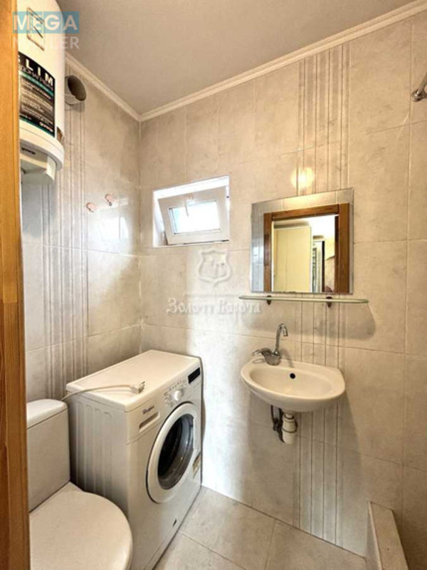 Продаж 2 кімнатної квартири (35,7/25,1/4,7), 3 пов. 3 пов. будинку, <a class="location-link" href="/kiev/" title="Недвижимость Київ">Київ</a>, <a class="location-link" href="/kiev/darnickij/" title="Недвижимость Дарницький район">Дарницький р-н</a>, 53-а Садова вул., 16а (изображение 10)