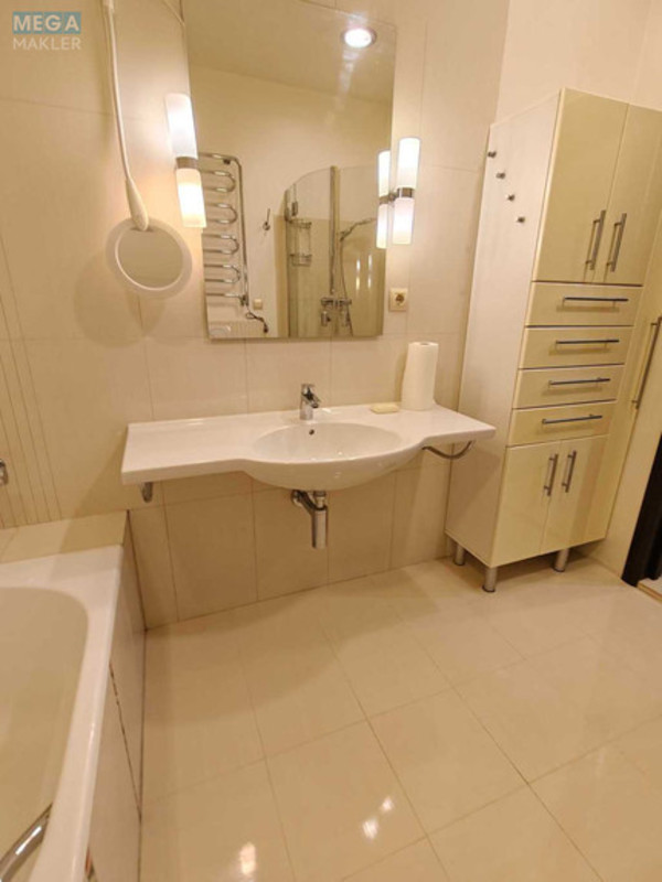 Оренда 2 кімнатної квартири, <a class="location-link" href="/kiev/" title="Недвижимость Київ">Київ</a>, <a class="location-link" href="/kiev/shevchenkovskij/" title="Недвижимость Шевченківський район">Шевченківський р-н</a>, Молдавська вул., 2 (изображение 18)