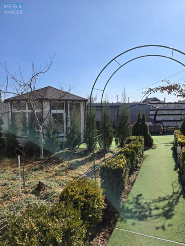 Продаж дома, 2&nbsp;поверху, 140&nbsp;кв.м, 4&nbsp;кімнати, ділянка 15&nbsp;соток, <a class="location-link" href="/danilovka-selo-kv/" title="Недвижимость Данилівка">Данилівка</a>, Центральна (изображение 2)