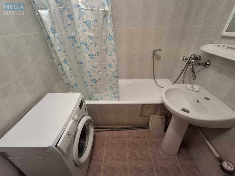 Оренда 1 кімнатної квартири, <a class="location-link" href="/kiev/" title="Недвижимость Київ">Київ</a>, <a class="location-link" href="/kiev/darnickij/" title="Недвижимость Дарницький район">Дарницький р-н</a>, Михайла Драгоманова вул., 14а (изображение 3)