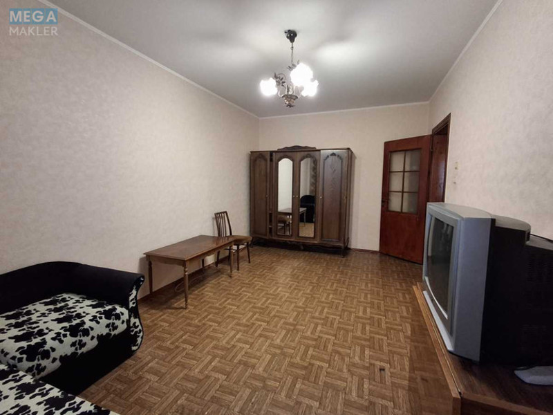 Оренда 1 кімнатної квартири, <a class="location-link" href="/kiev/" title="Недвижимость Київ">Київ</a>, <a class="location-link" href="/kiev/darnickij/" title="Недвижимость Дарницький район">Дарницький р-н</a>, Михайла Драгоманова вул., 14а (изображение 5)