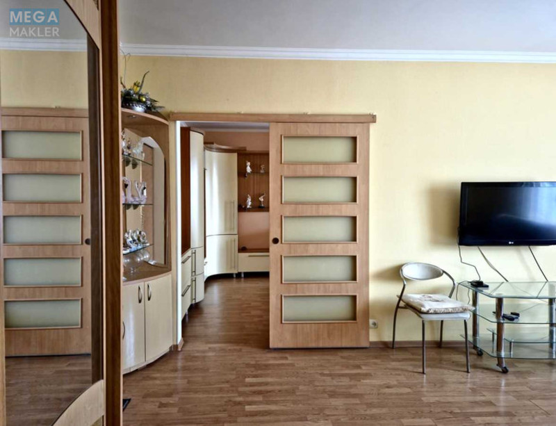 Продаж 2 кімнатної квартири (52,4/35/7,1), 7 пов. 9 пов. будинку, <a class="location-link" href="/kiev/" title="Недвижимость Київ">Київ</a>, <a class="location-link" href="/kiev/dneprovskij/" title="Недвижимость Дніпровський район">Дніпровський р-н</a>, Райдужна вул., 71 (изображение 12)