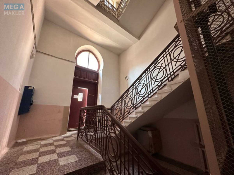 Оренда 7 і більше кімнатної квартири, <a class="location-link" href="/kiev/" title="Недвижимость Київ">Київ</a>, <a class="location-link" href="/kiev/pecherskij/" title="Недвижимость Печерський район">Печерський р-н</a>, Ольгинська вул., 2/1 (изображение 3)