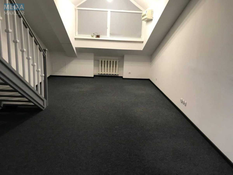 Оренда 7 і більше кімнатної квартири, <a class="location-link" href="/kiev/" title="Недвижимость Київ">Київ</a>, <a class="location-link" href="/kiev/pecherskij/" title="Недвижимость Печерський район">Печерський р-н</a>, Ольгинська вул., 2/1 (изображение 15)