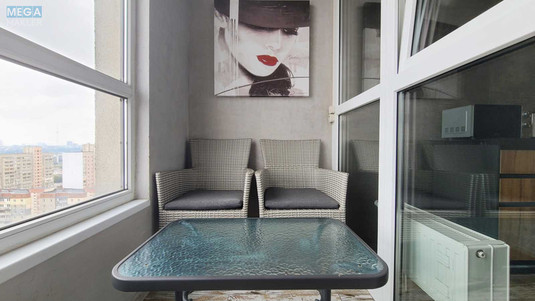 Продаж 1 кімнатної квартири (40/15/14), 18 пов. 25 пов. будинку, <a class="location-link" href="/kiev/" title="Недвижимость Київ">Київ</a>, <a class="location-link" href="/kiev/podolskij/" title="Недвижимость Подільський район">Подільський р-н</a>, Європейського Союзу просп., 41а (изображение 2)