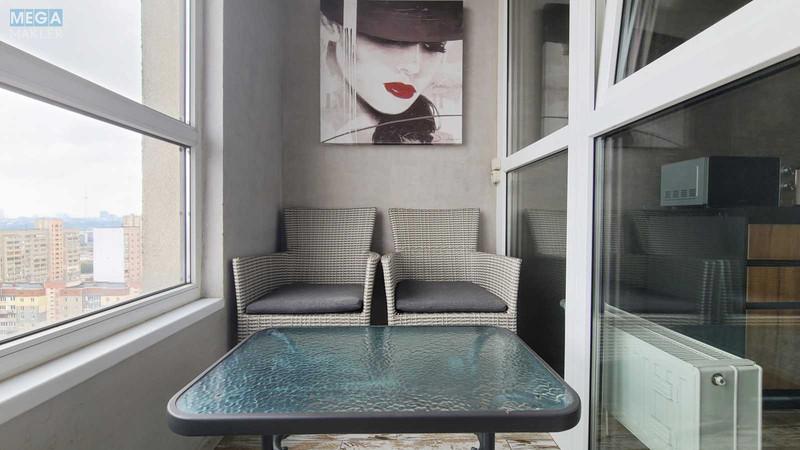 Продаж 1 кімнатної квартири (40/15/14), 18 пов. 25 пов. будинку, <a class="location-link" href="/kiev/" title="Недвижимость Київ">Київ</a>, <a class="location-link" href="/kiev/podolskij/" title="Недвижимость Подільський район">Подільський р-н</a>, Європейського Союзу просп., 41а (изображение 2)