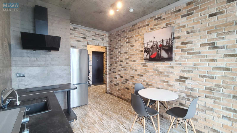 Продаж 1 кімнатної квартири (40/15/14), 18 пов. 25 пов. будинку, <a class="location-link" href="/kiev/" title="Недвижимость Київ">Київ</a>, <a class="location-link" href="/kiev/podolskij/" title="Недвижимость Подільський район">Подільський р-н</a>, Європейського Союзу просп., 41а (изображение 4)