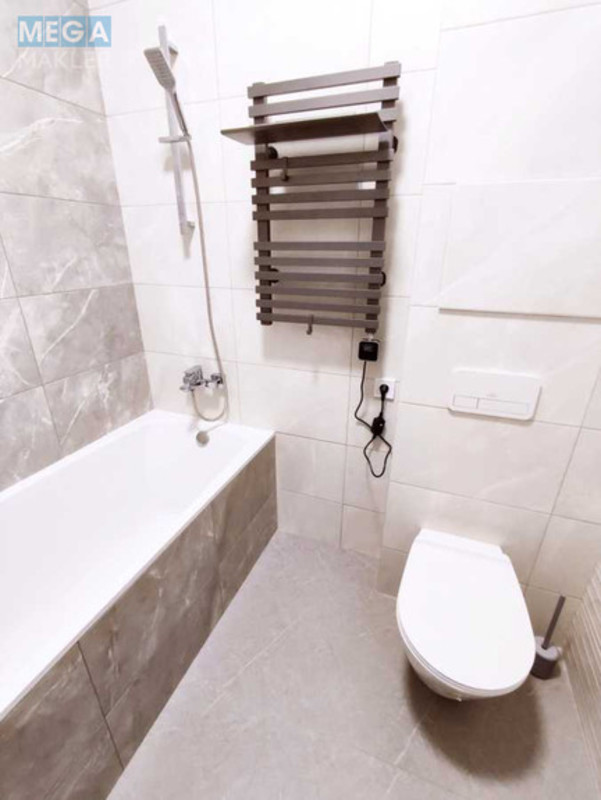 Оренда 1 кімнатної квартири, <a class="location-link" href="/kiev/" title="Недвижимость Київ">Київ</a>, <a class="location-link" href="/kiev/goloseevskij/" title="Недвижимость Голосіївський район">Голосіївський р-н</a>, Михаила Максимовича ул., 32 (изображение 10)