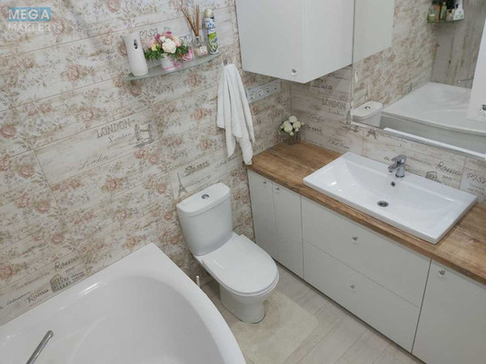 Продаж 2 кімнатної квартири (83/35/35), 1 пов. 2 пов. будинку, <a class="location-link" href="/bucha/" title="Недвижимость Буча">Буча</a>, Вишнева, 16 (изображение 11)