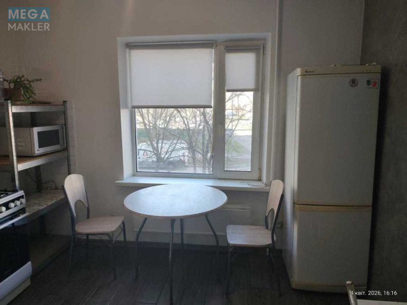 Продаж 1 кімнатної квартири (37/18/8), 2 пов. 9 пов. будинку, <a class="location-link" href="/kiev/" title="Недвижимость Київ">Київ</a>, <a class="location-link" href="/kiev/desnyanskij/" title="Недвижимость Деснянський район">Деснянський р-н</a>, Вікентія Беретті вул., 3 (изображение 9)